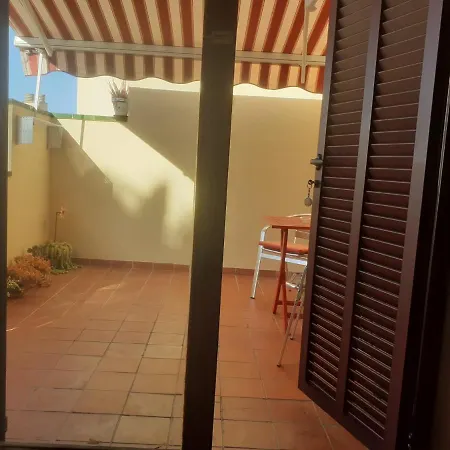 !NEW! Bel appartement avec jolie vue sur la piscine *